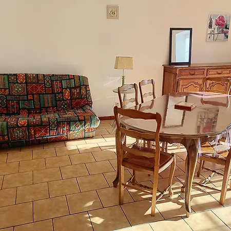 Namaste 'au Vieux Poitiers' Apartman Naintré