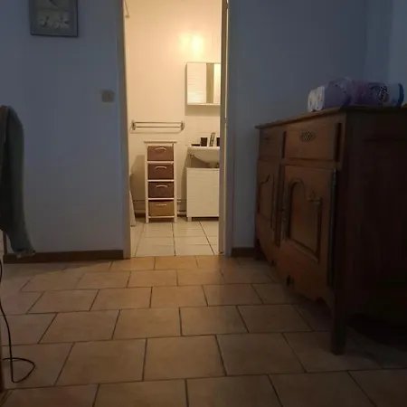 Daire Namaste 'au Vieux Poitiers' Naintre