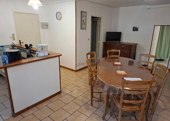 Apartamento Namasté 'au Vieux Poitiers' 1 Rue Pierre Semard 86530 *